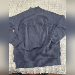 Nwt navy mock-neck‎ sweater large